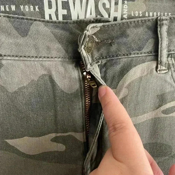 Rewash Printed Joey Classic Rise Skinny 9 - Picture 9 of 12